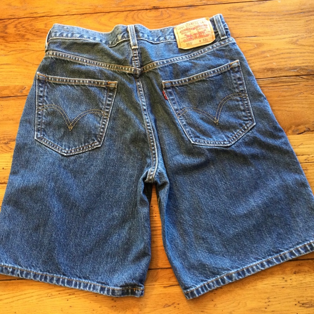 Levi’s 550 Relax Fit Men’s 33 Denim Shorts Red Tab